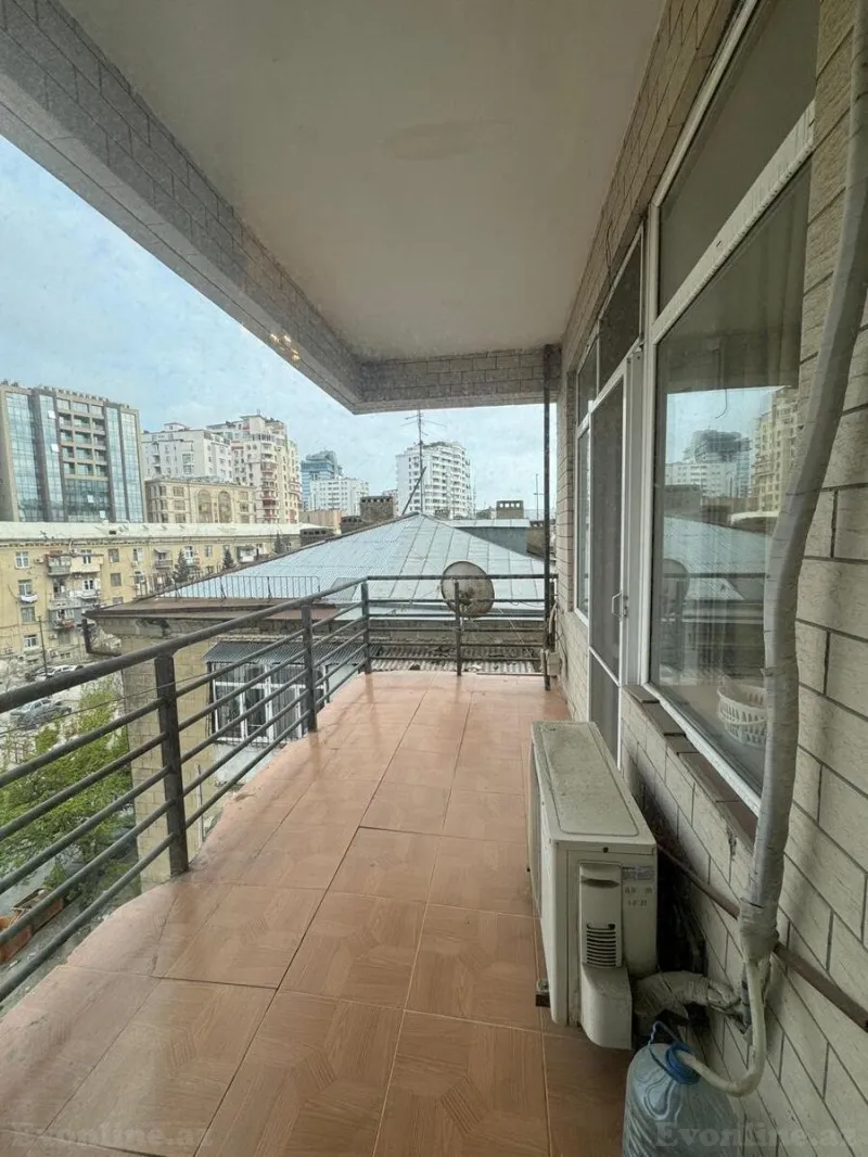Satılır 3 otaqlı Mənzil Yeni tikili 125 m² Yasamal - şəkil 12