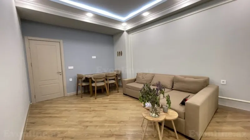Satılır 2 otaqlı Mənzil Yeni tikili 68 m² 7-ci mikrorayon - şəkil 2