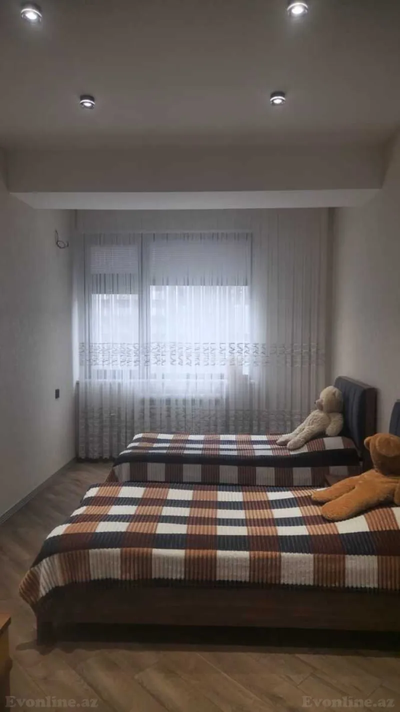 Satılır 4 otaqlı Mənzil Yeni tikili 120 m² 28 May m. - şəkil 8