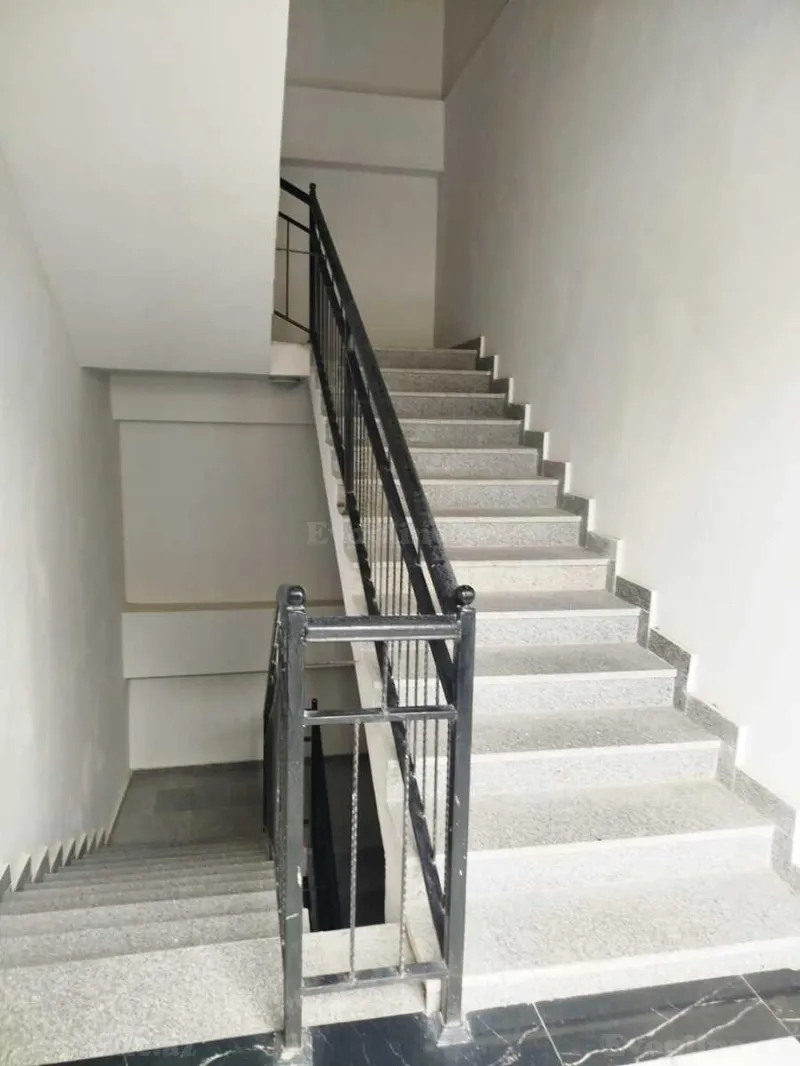 Satılır 2 otaqlı Mənzil Yeni tikili 53 m² 8-ci kilometr - şəkil 3