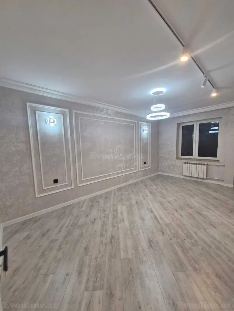 Satılır 4 otaqlı Mənzil Köhnə tikili 90 m² Həzi Aslanov m.