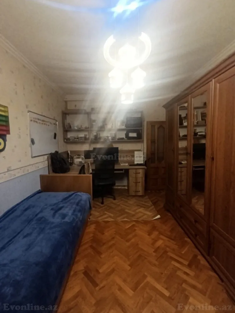 Satılır 4 otaqlı Mənzil Köhnə tikili 100 m² 8-ci mikrorayon - şəkil 5