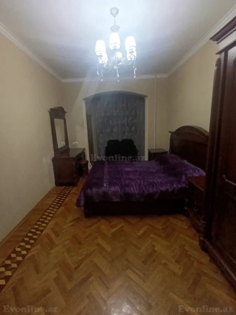 Satılır 4 otaqlı Mənzil Köhnə tikili 100 m² 8-ci mikrorayon - şəkil 6