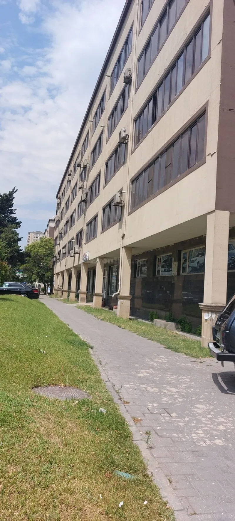 2 otaqlı Mənzil 65 m² Binəqədi r. Satılır