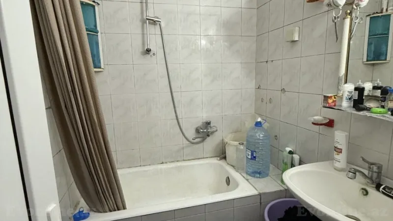 Satılır 3 otaqlı Mənzil Köhnə tikili 75 m² 4-cü mikrorayon - şəkil 13