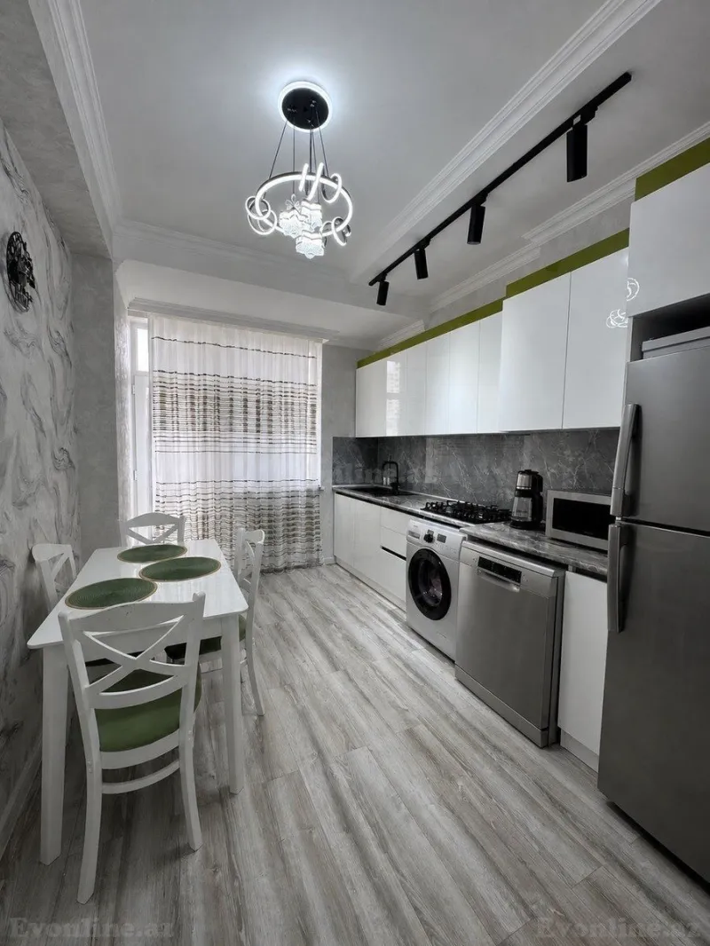 3 otaqlı Mənzil 90 m² Masazır Satılır