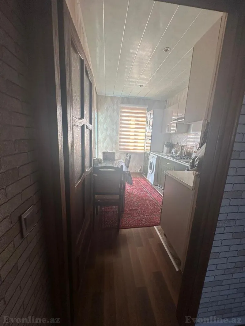 Satılır 5 otaqlı Mənzil Köhnə tikili 100 m² Sumqayıt - şəkil 3