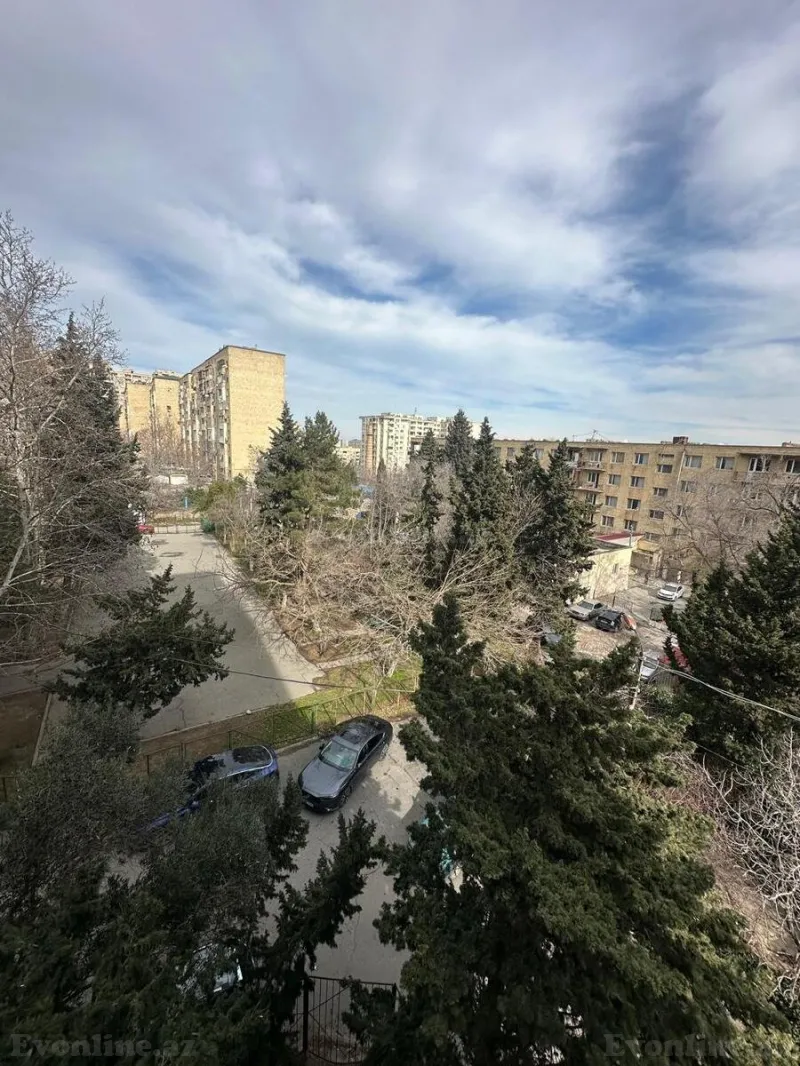 Satılır 3 otaqlı Mənzil Köhnə tikili 80 m² Yasamal - şəkil 3