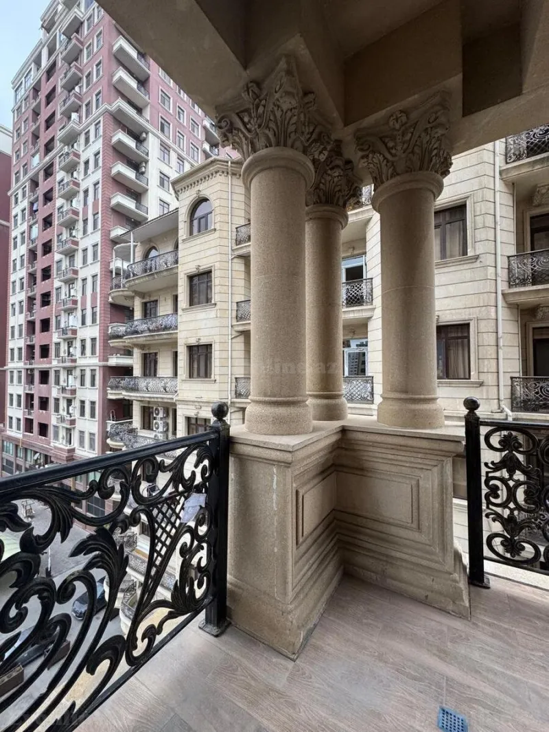 Satılır 4 otaqlı Mənzil Yeni tikili 210 m² Nəsimi r. - şəkil 3