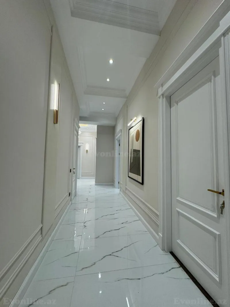 Satılır 4 otaqlı Mənzil Yeni tikili 210 m² Nəsimi r. - şəkil 4