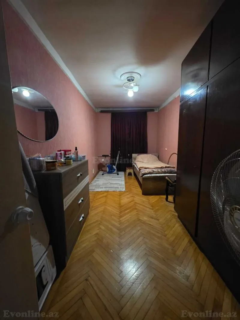 Satılır 3 otaqlı Mənzil Köhnə tikili 70 m² Sabunçu r. - şəkil 5