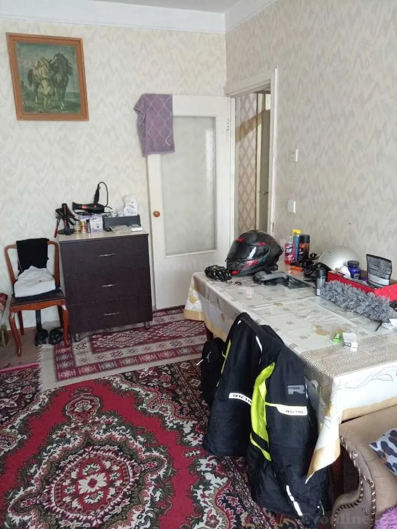 Satılır 2 otaqlı Mənzil Köhnə tikili 65 m² Qaraçuxur - şəkil 3