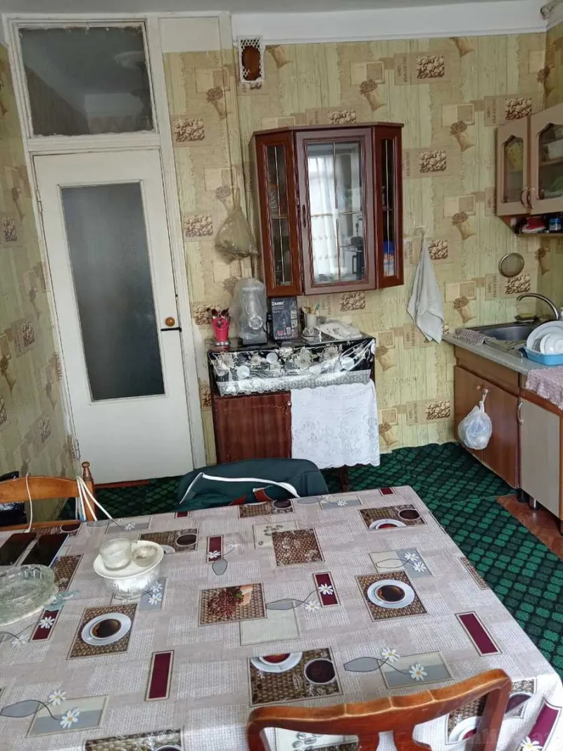 Satılır 2 otaqlı Mənzil Köhnə tikili 65 m² Qaraçuxur - şəkil 7