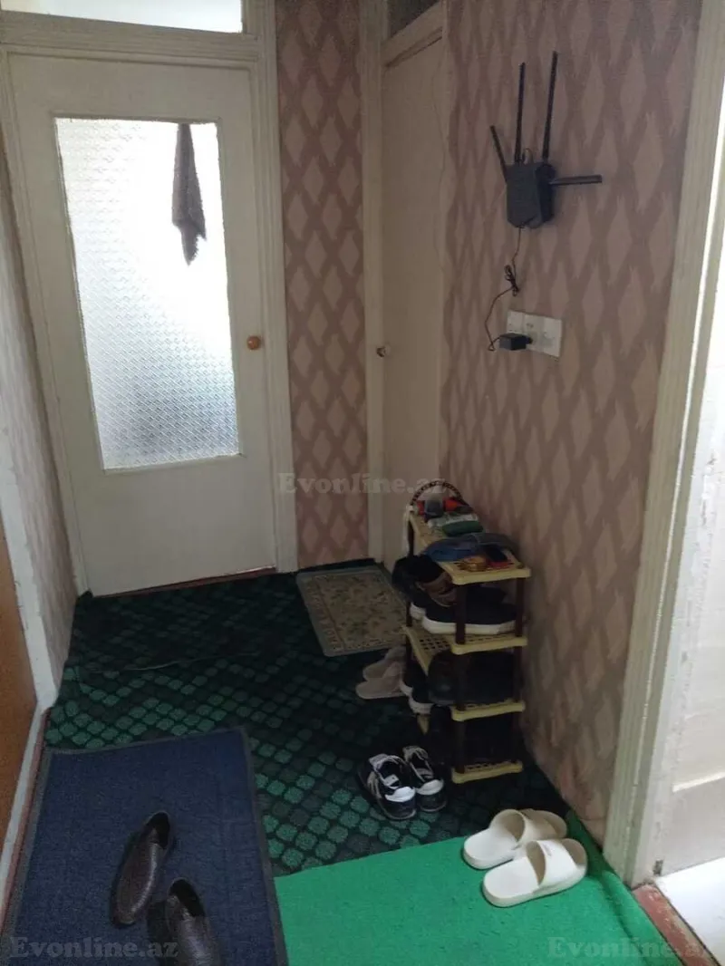 Satılır 2 otaqlı Mənzil Köhnə tikili 65 m² Qaraçuxur - şəkil 9
