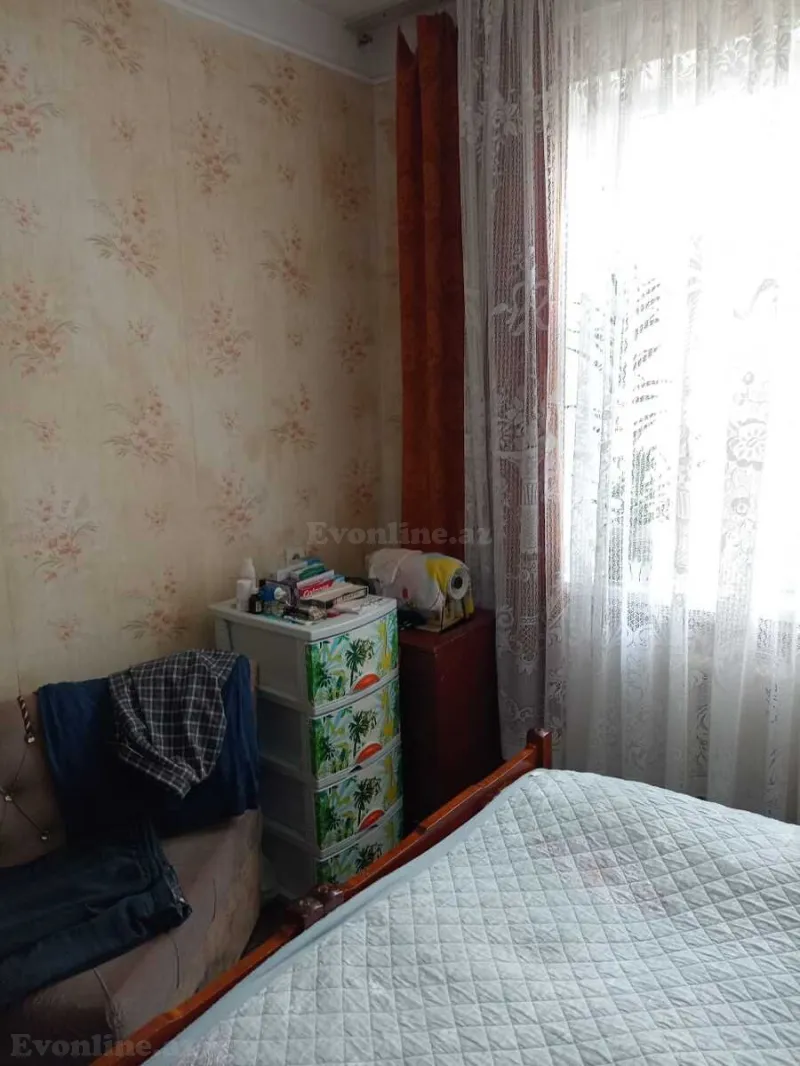 Satılır 2 otaqlı Mənzil Köhnə tikili 65 m² Qaraçuxur - şəkil 13