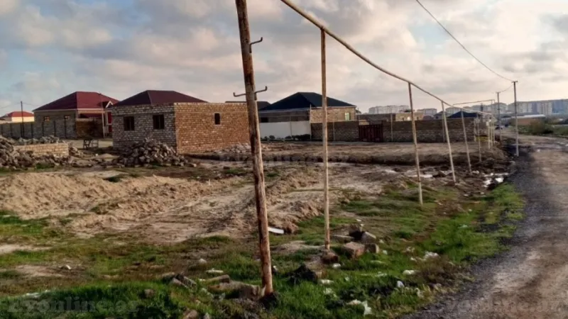 Torpaq Savalan Satılır
