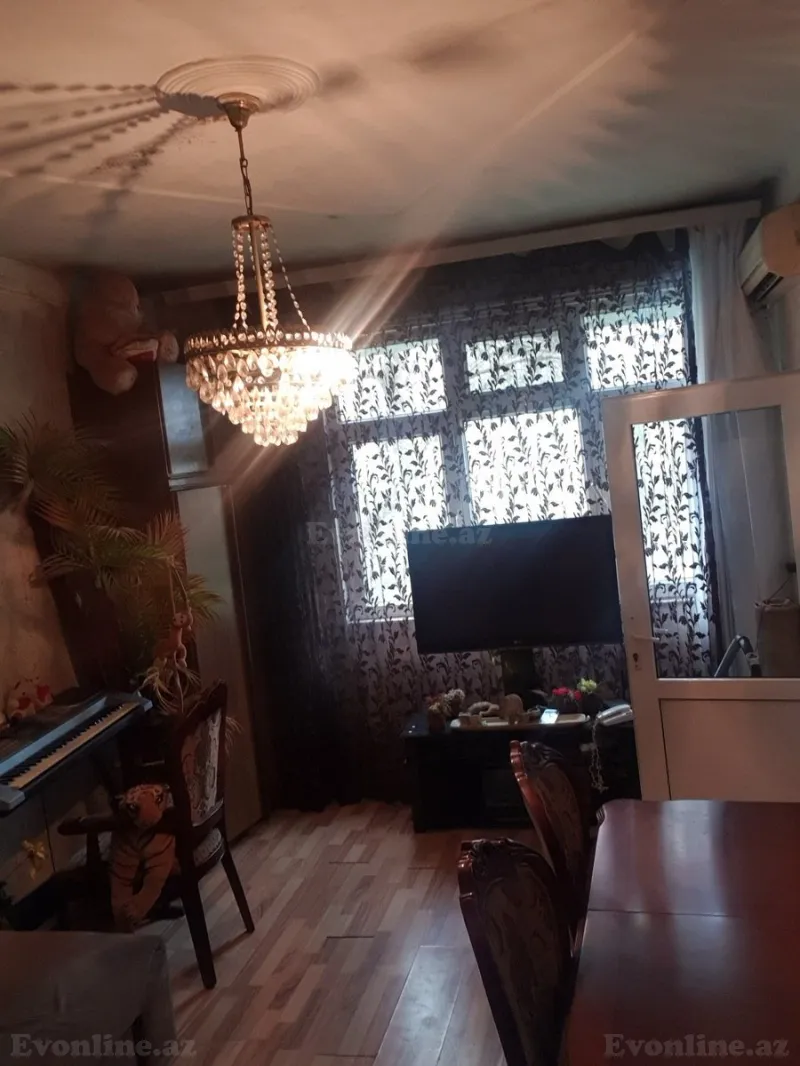 Satılır 1 otaqlı Mənzil Köhnə tikili 50 m² 5-ci mikrorayon - şəkil 5