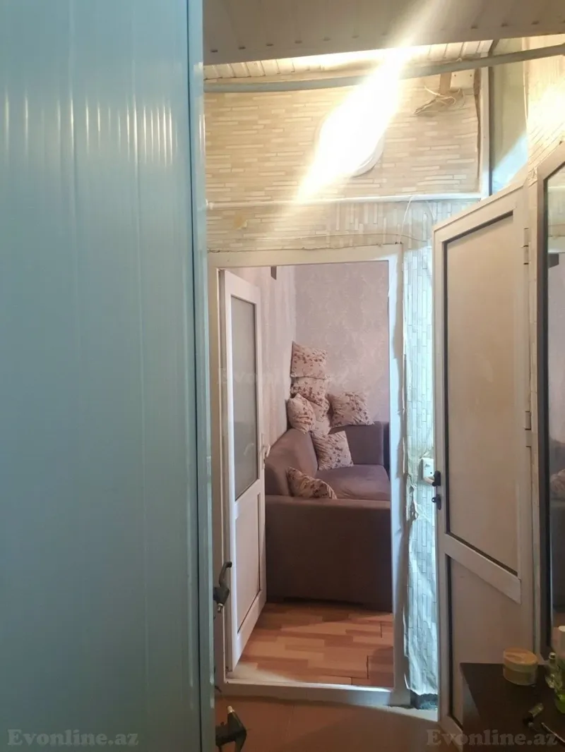 Satılır 1 otaqlı Mənzil Köhnə tikili 50 m² 5-ci mikrorayon - şəkil 9