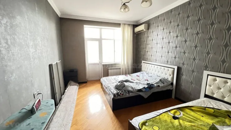 Satılır 3 otaqlı Mənzil Yeni tikili 147 m² Elmlər Akademiyası m. - şəkil 2