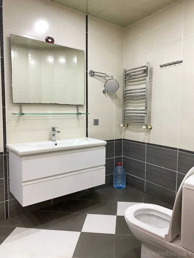 Kirayə verilir 2 otaqlı Mənzil Yeni tikili 90 m² Nəsimi r. - şəkil 11