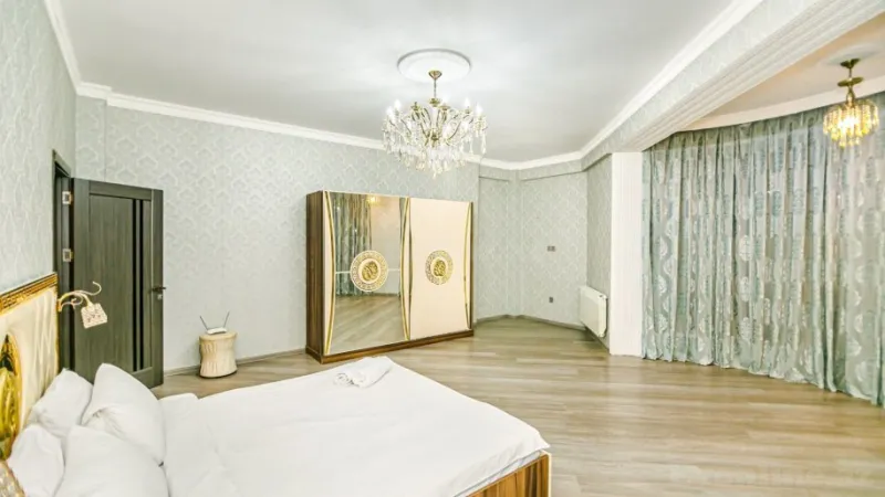 Kirayə verilir 3 otaqlı Mənzil Yeni tikili 140 m² Xətai m. - şəkil 7
