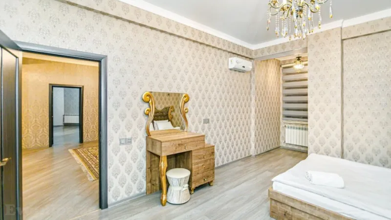 Kirayə verilir 3 otaqlı Mənzil Yeni tikili 140 m² Xətai m. - şəkil 16