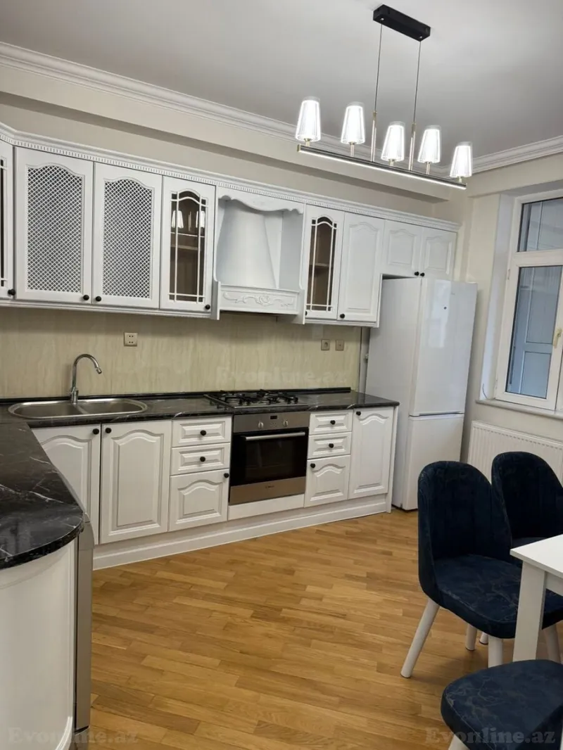 Kirayə verilir 3 otaqlı Mənzil Yeni tikili 110 m² Həzi Aslanov m. - şəkil 6