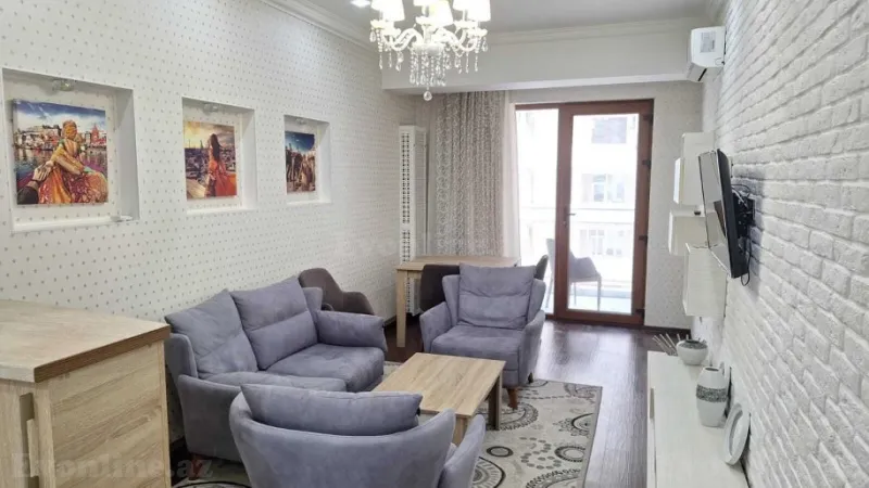 2 otaqlı Mənzil 65 m² Xətai m. Kirayə verilir