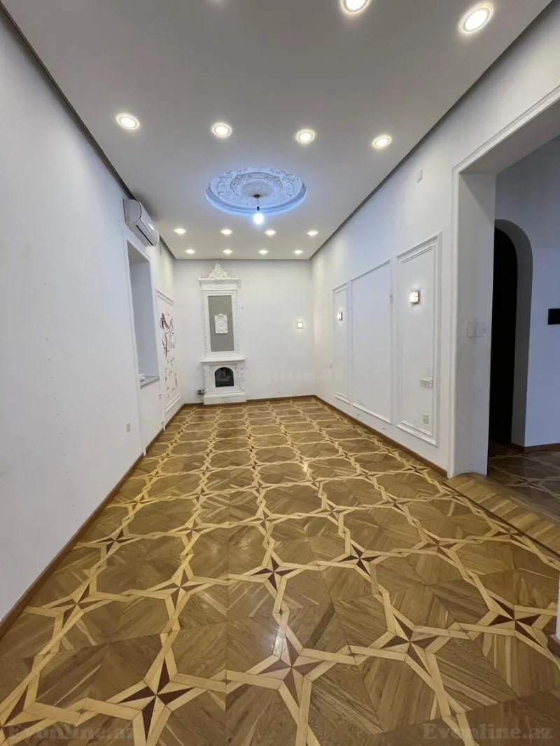 Satılır 4 otaqlı Mənzil Köhnə tikili 102 m² 28 May m. - şəkil 10