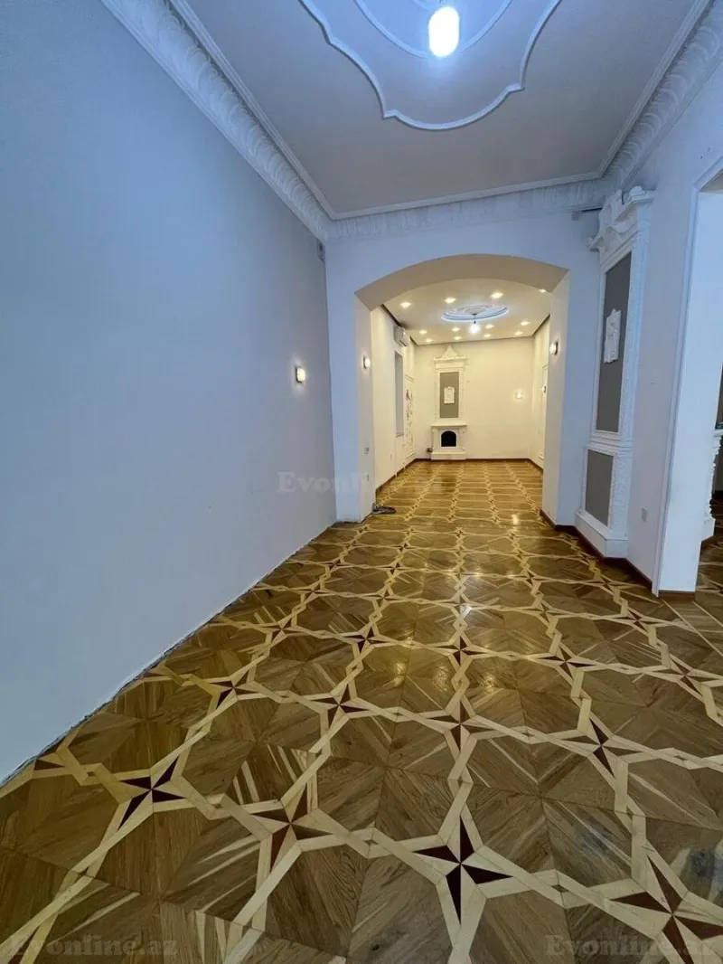 Satılır 4 otaqlı Mənzil Köhnə tikili 102 m² 28 May m. - şəkil 11