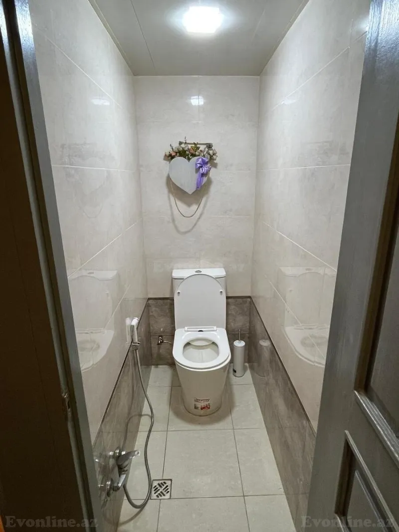Satılır 4 otaqlı Mənzil Köhnə tikili 102 m² 28 May m. - şəkil 19