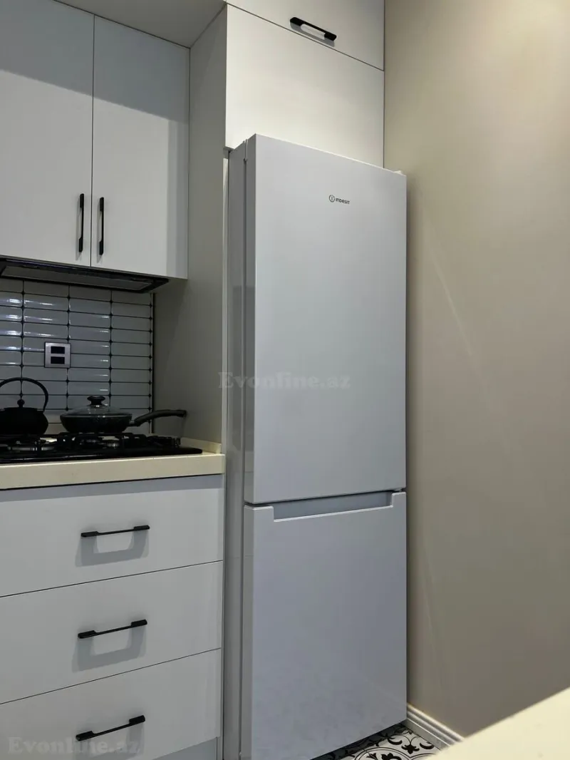 Kirayə verilir 2 otaqlı Mənzil Yeni tikili 85 m² 28 May m. - şəkil 6