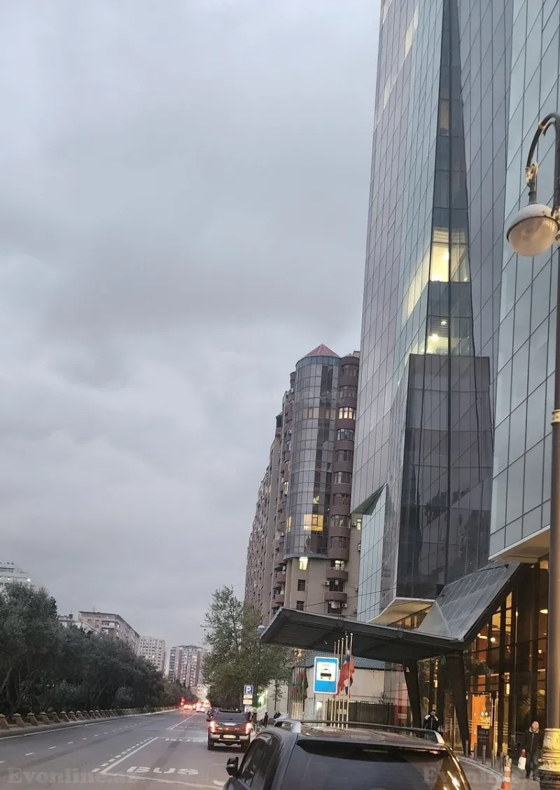 2 otaqlı Mənzil 70 m² Xətai m. Kirayə verilir