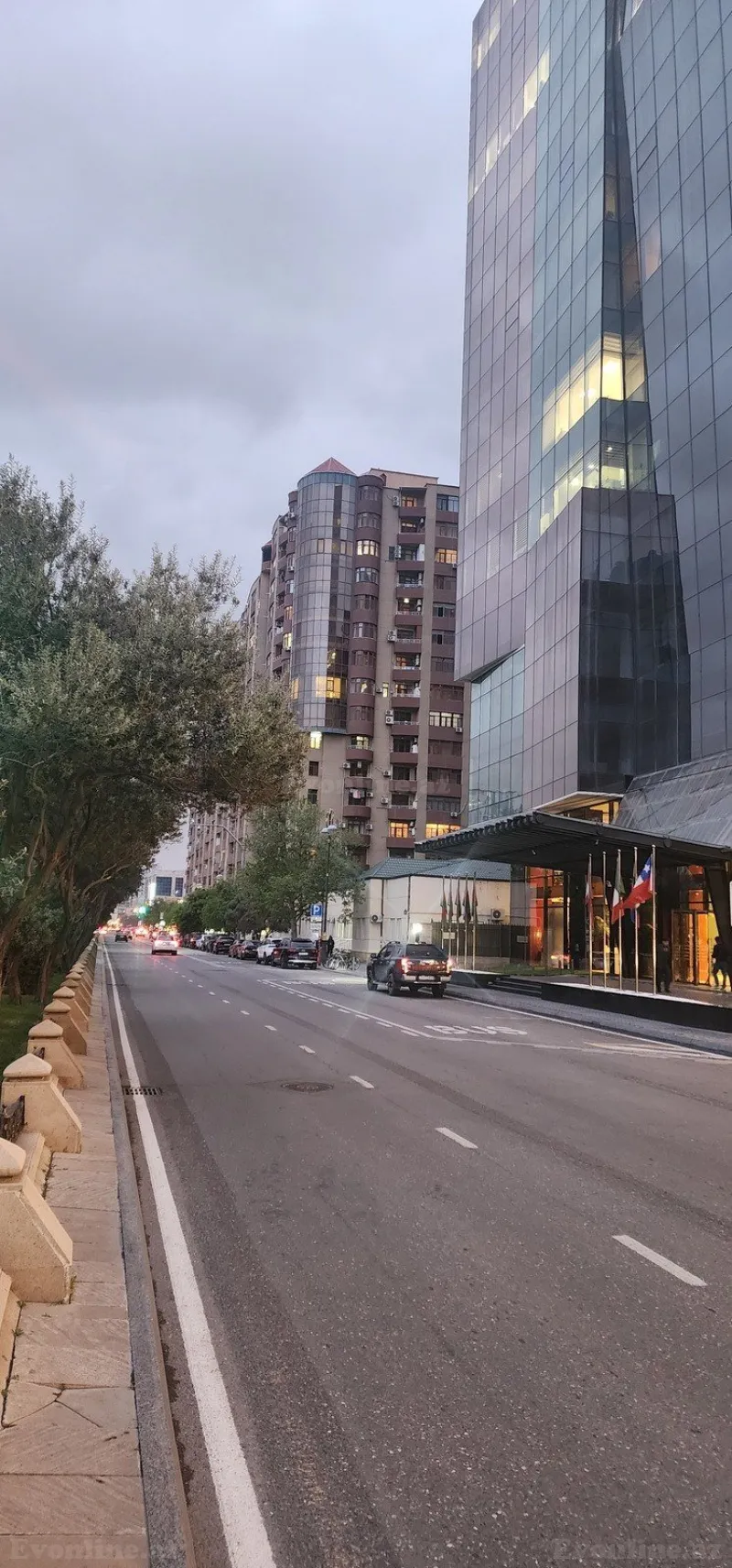 Kirayə verilir 2 otaqlı Mənzil Yeni tikili 70 m² Xətai m. - şəkil 2
