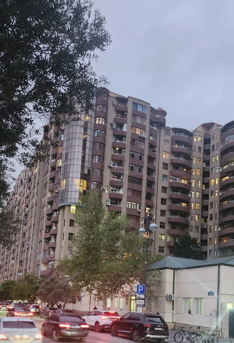 Kirayə verilir 2 otaqlı Mənzil Yeni tikili 70 m² Xətai m. - şəkil 3