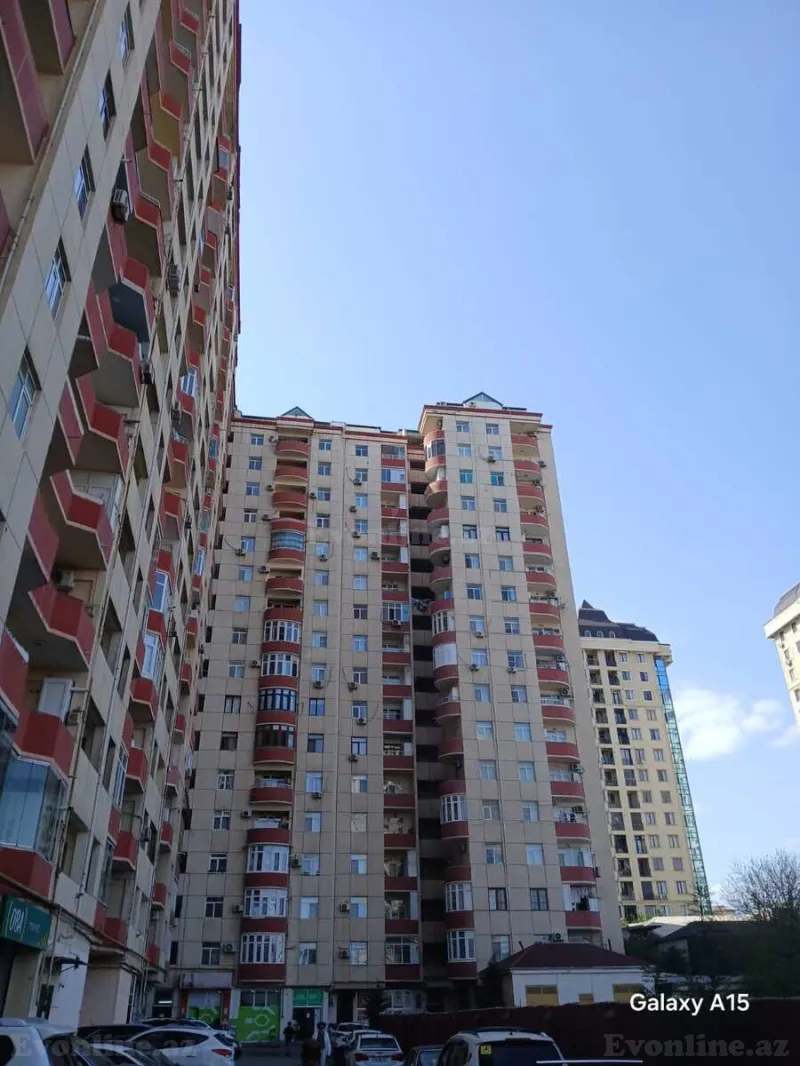 Satılır 3 otaqlı Mənzil Yeni tikili 80 m² Badamdar - şəkil 2