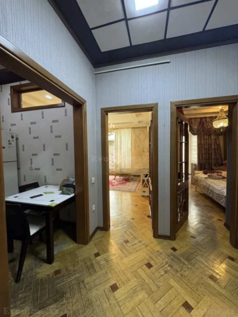 Satılır 2 otaqlı Mənzil Yeni tikili 52 m² 8 Noyabr m. - şəkil 9