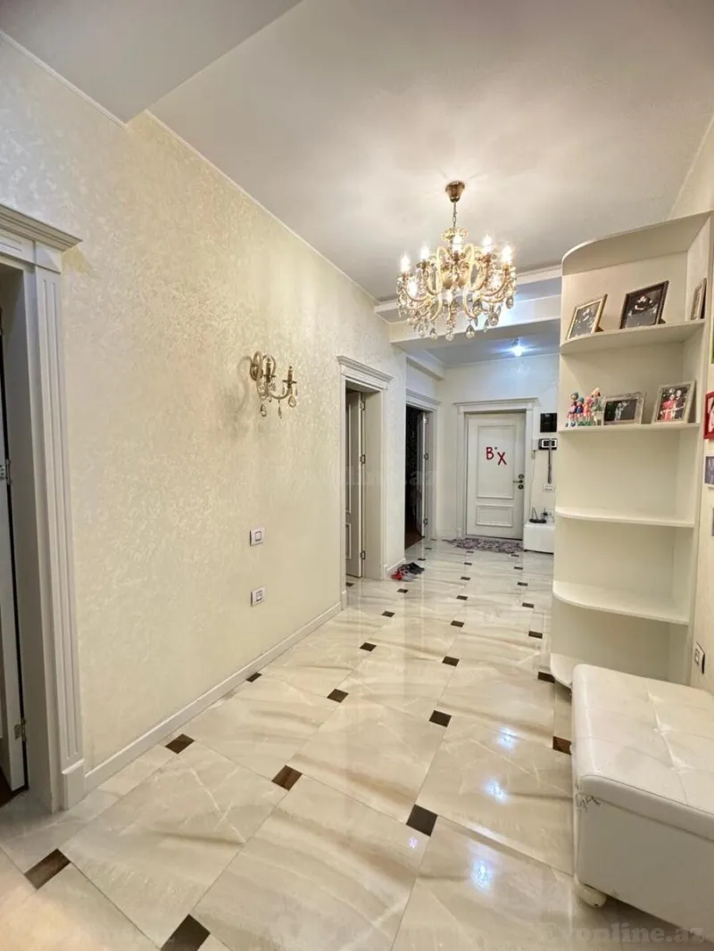 Kirayə verilir 3 otaqlı Mənzil Yeni tikili 160 m² Xətai m. - şəkil 11