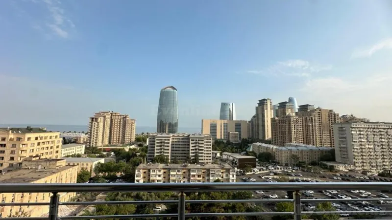 Kirayə verilir 3 otaqlı Mənzil Yeni tikili 160 m² Xətai m. - şəkil 12
