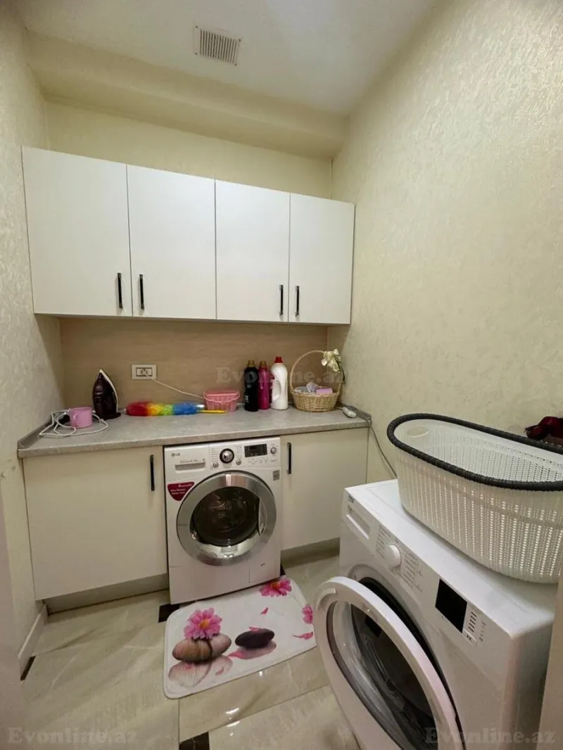 Kirayə verilir 3 otaqlı Mənzil Yeni tikili 160 m² Xətai m. - şəkil 13