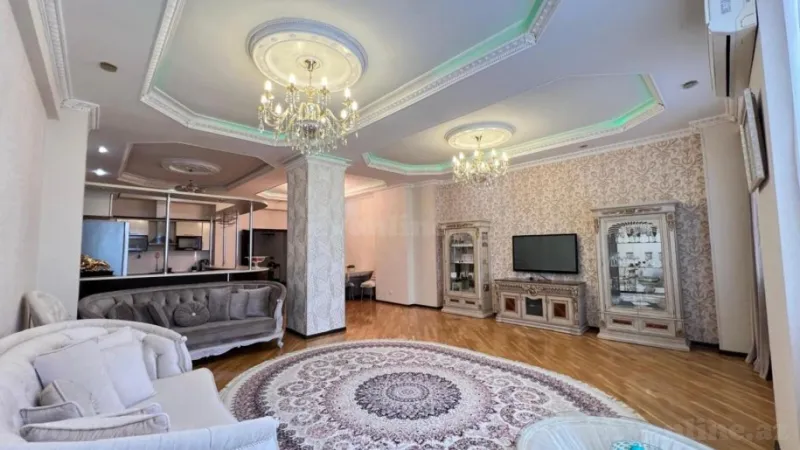 Satılır 3 otaqlı Mənzil Yeni tikili 177 m² Nizami m. - şəkil 2