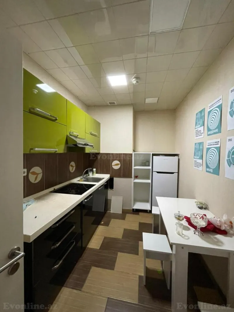 Kirayə verilir Ofis 175 m² 28 May m. - şəkil 9