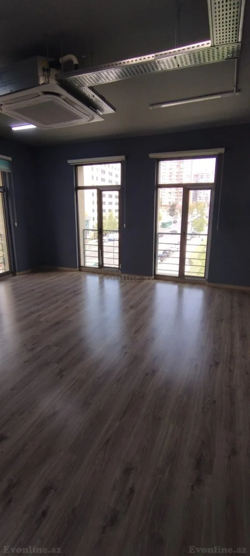 Kirayə verilir Ofis 94 m² Gənclik m. - şəkil 5