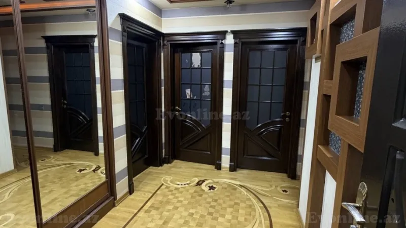 4 otaqlı Mənzil 100 m² 9-cu mikrorayon Kirayə verilir