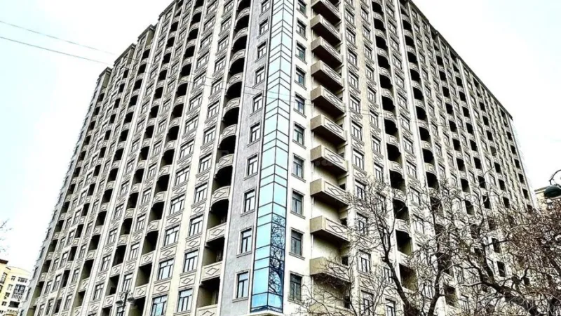 Satılır 3 otaqlı Mənzil Yeni tikili 125 m² 28 May m.