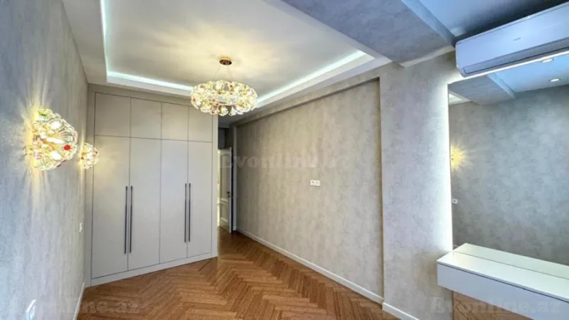 Satılır 3 otaqlı Mənzil Yeni tikili 125 m² 28 May m. - şəkil 9