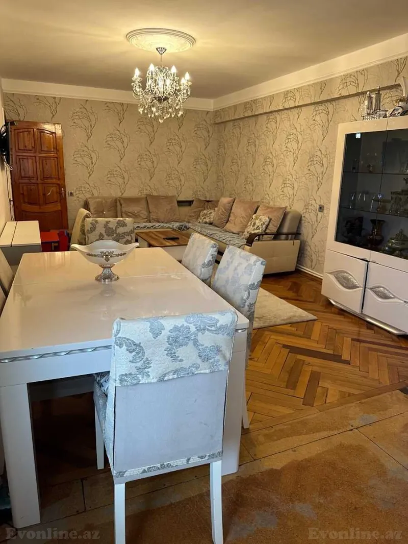 Satılır 3 otaqlı Mənzil Köhnə tikili 80 m² Əhmədli m. - şəkil 2