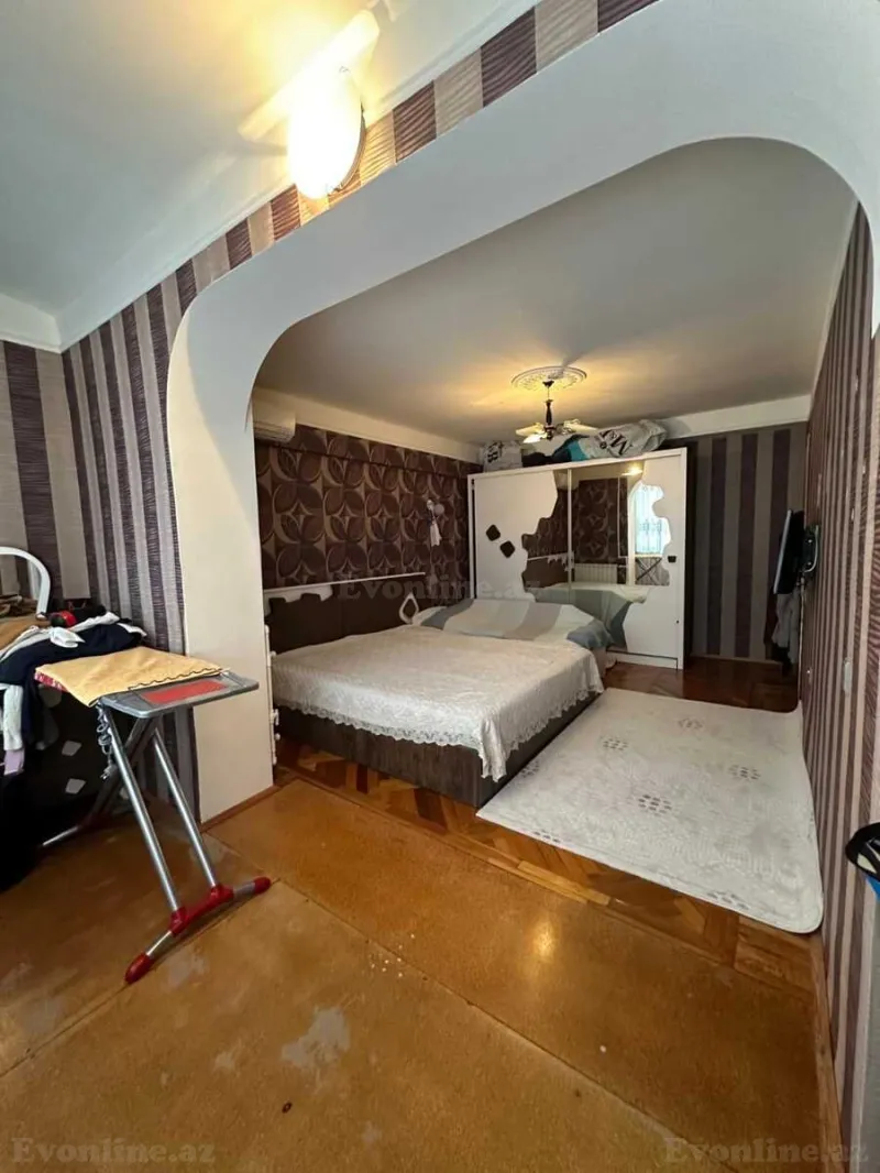 Satılır 3 otaqlı Mənzil Köhnə tikili 80 m² Əhmədli m. - şəkil 4