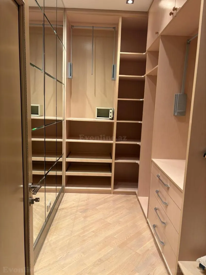 Kirayə verilir 4 otaqlı Mənzil Yeni tikili 170 m² İçərişəhər m. - şəkil 19