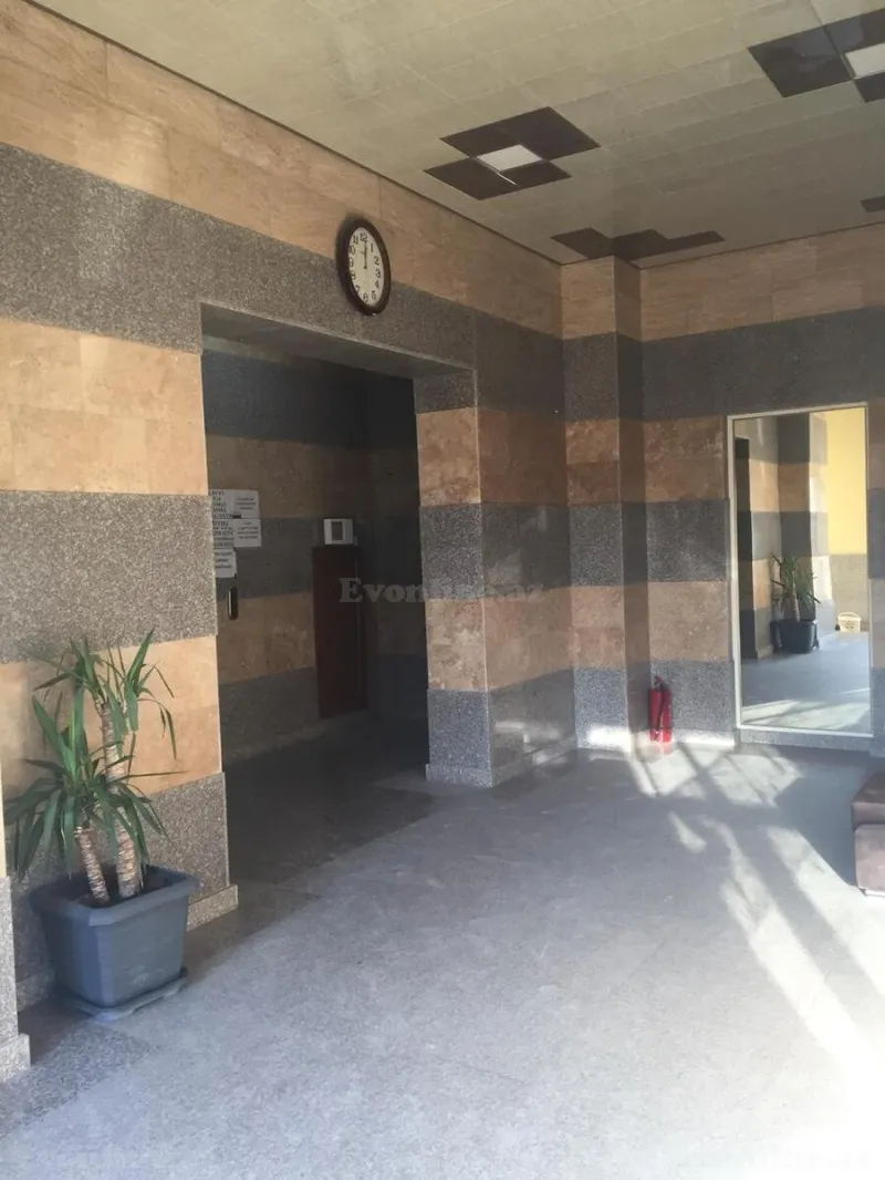 Kirayə verilir 2 otaqlı Mənzil Yeni tikili 70 m² Xətai m. - şəkil 2